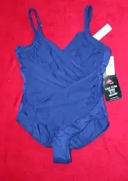 Miraclesuit Caliente Underwire One Piece Retail $170 Size 18 Navy Blue