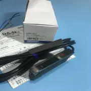 New in box New Omron PhotoElectric Switch E3X-SD11 12-24VDC