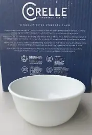 Corelle Set Of Three 28oz Soup/Cereal Bowls