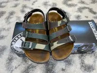 在飛比找Yahoo!奇摩拍賣優惠-歐洲購入正版 Birkenstock 勃肯鞋 超好看迷彩款涼