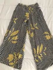 O'Neill Hensley Floral Slit Palazzo Pants Pull On Beach Lightweight - Size Small
