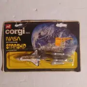 Corgi NASA ENTERPRISE STARSHIP LIBERATOR 1977 on Card w/Blister Diecast- #2512