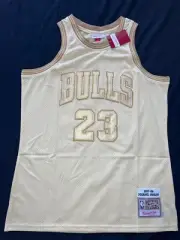 Michael Jordan Chicago Bulls 97-98 Gold Swingman Mitchell & Ness Jersey Size L