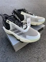 Size 8.5 - adidas Adizero Select Mid Sesame Black