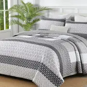 Bespoke Quilted Bedspread and Pillowcases Set: Tailored Luxury for Your Home - Queen size