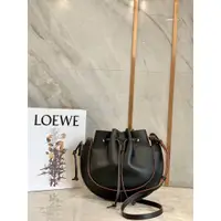 在飛比找蝦皮購物優惠-二手LOEWE Horseshoe飛碟包 0526黑色