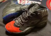 Reebok Question Mid Packer Curtain Call HOF Allen Iverson Mens 10 DS Signed Auto