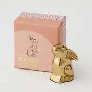 Pilbeam Living Some Bunny Loves You Figurine