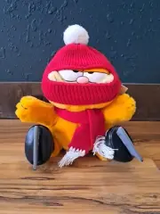 Vintage Garfield Stuffed/Plush Ice Skater 9"T.. 1981, New With Tags !!