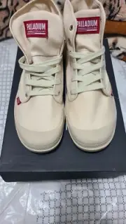 Palladium boots US10