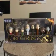 The Lord of the Rings 2011 Pez Candy & Dispenser Sauron - Walmart Exclusive Set