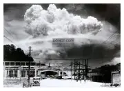 NAGASAKI NUCLEAR ATOMIC BOMB BLAST MUSHROOM CLOUD FAT MAN WW2 WWII 4X6 PHOTO