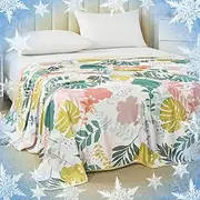 YIYEA Cooling Blanket, Arc-Chill Q-Max>0.5 Cool Blanket with Double Sided Cold Effect, Lightweight Summer Cooling Blanket Twin Size, Absorbs Heat to Keep Body Cool for Hot Sleepers, 60" x 90"