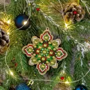 DIY Christmas tree toy kit "Magic snowflake"