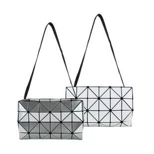 【ISSEY MIYAKE 三宅一生】BAOBAO 4x6 CARTON亮面立體側背包(2色選)