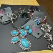 Paparazzi Silver Jewelry Bundle. NWT. 5 pieces.