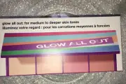 New~Unopened Clinique, Palette Face, Glow All Out, Medium To Deeper Skin Tones!