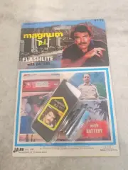 New MAGNUM P.I. FLASHLITE JA-RU 180 1981 CARDED TOY FLASHLIGHT PI