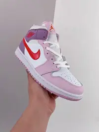 在飛比找Yahoo!奇摩拍賣優惠-【非凡運動館】Nike Air Jordan AJ1 Mid