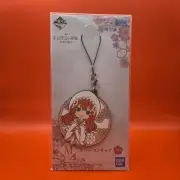 Itsuki Nakano The Quintessential Quintuplets Ichiban Kuji Prize Rubber Keychain