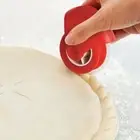 1PC Pastry Dough Lattice Cutter Pie Decoration Gadget Plastic Roller Wheel Cutte