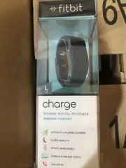 FITBIT Fit Bit Charge Wireless Activity Tracker + Sleep Size Large Brand New