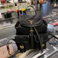 在飛比找蝦皮購物優惠-二手正品PRADA 1BZ677 尼龍牛皮飾邊釦式束 休閒揹