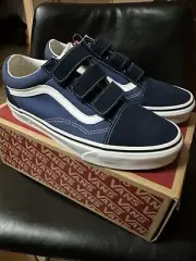 Size 7.5 - VANS Old Skool V Triple Strap Suedes in Dress Blue