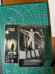 NECA Cult Classics Series 7 The Exorcist Spider Walk Regan Action Figure