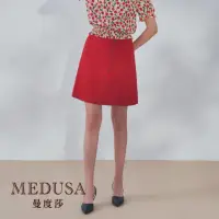 在飛比找momo購物網優惠-【MEDUSA 曼度莎】現貨-ICare 艷紅彈性牛仔短裙（