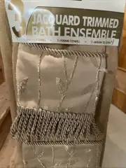 3 Jacquard Trimmed Bath Ensemble By Better Home In Gold