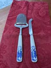 Delft Blue Cheese Slicer & Knife Windmill Porcelain Handle w/ Stainless steel