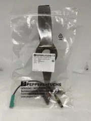 PEPPERL+FUCHS NJ1,5-F-E2-150MM-V3-Y910988 Inductive Proximity Sensor NEW OEM