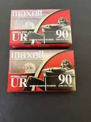 2 Maxell Audio Cassette Blank New Normal Bias UR 90 Minutes Great For Everyday