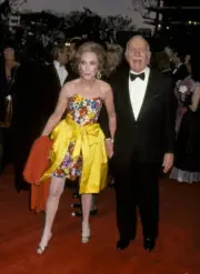 Helen Gurley Brown David Brown at 65th Academy Awards at Shrin- 1993 Old Photo