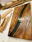 Glossy Made To Order Epoxy Resin Table Walnut Table Top For Coffee Dinning Table