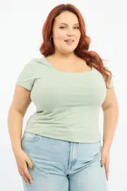 Green Top Short Sleeve Scoop Neck Supersoft