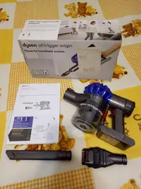 在飛比找Yahoo!奇摩拍賣優惠-Dyson V6 Trigger Origin (DC58)