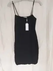 SUPRE BLACK WOMEN DRESS SIZE M ( BUST ABOUT 15 .IN)