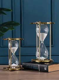 在飛比找樂天市場購物網優惠-一帆風順沙漏生日禮物計時器30分鐘送朋友金屬擺件北歐式創意飾
