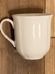 VILLEROY & BOCH -- MANOIR -- MUG