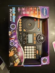 DJ Turntable with Bluetooth 15 Songs 2000 Sound Combinations for Kids 5 Years+