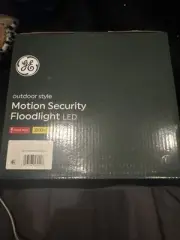 GE Motion Security Floodlight LED 3500 Lumens New