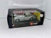 Burago Diecast Model Car 1:24 Jaguar XK120 Coupe 1948 Silver MIB vintage BBURAGO