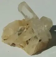 Beautiful Quartz Crystal Cluster Very Nice Twins 25.6g