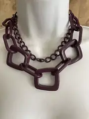New Purple Plum Lucite Necklace 36” Long Graduating Metal Chain Link Avon Mark