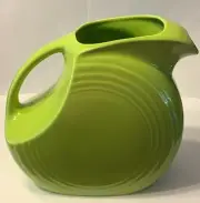 S45 FIESTA CHARTREUSE GREEN LARGE DISK PITCHER RETIRED DISCONTINUED FIESTAWARE