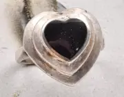 New with Tags Sterling Silver & Black Onyx HEART center stone Ladies ethnic ring