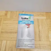 TechWare Pro Compression Ankle/Foot Socks Size M Ankle High White New