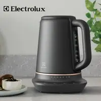 在飛比找蝦皮購物優惠-Electrolux 伊萊克斯 瑞典美學 溫控 電茶壺 E7